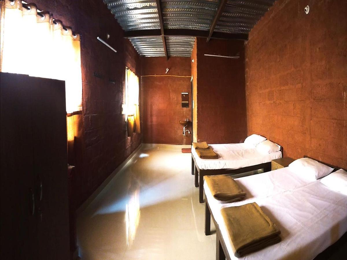 Cs County Resort Sakleshpur Bagian luar foto
