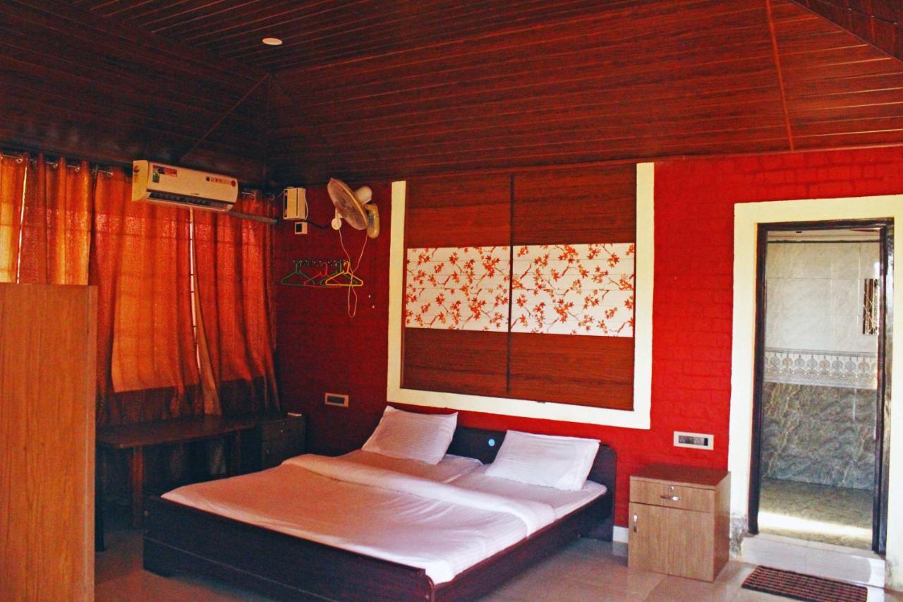 Cs County Resort Sakleshpur Bagian luar foto